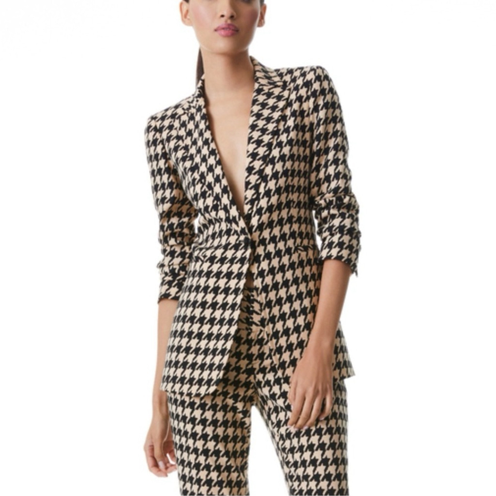 Alice + Olivia Breann Black and Houndstooth Fitted Blazer - Picture 4 of 13